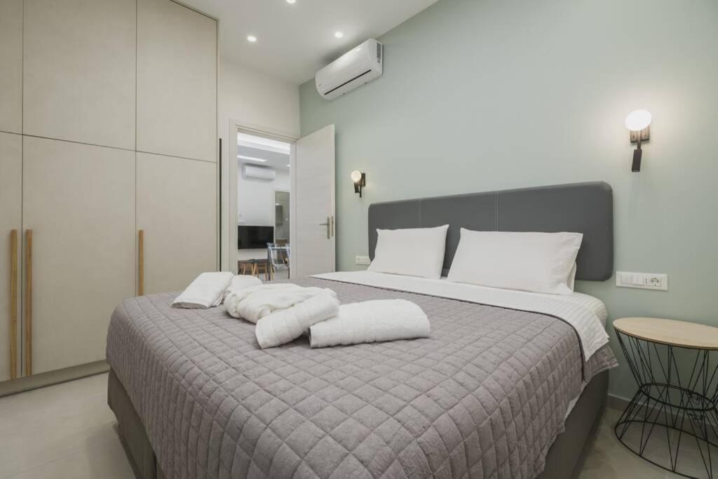 Peris 3 - Central Apt Near Old Town - Ac, Wifi Hriszí Aktí Haniá Kültér fotó