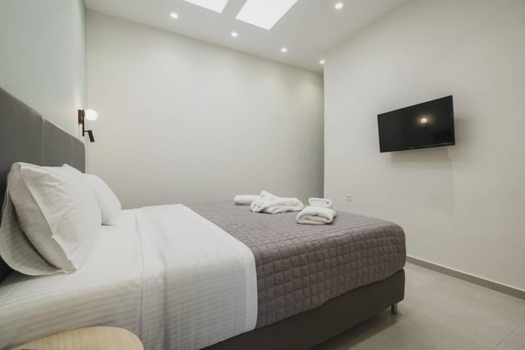 Peris 3 - Central Apt Near Old Town - Ac, Wifi Hriszí Aktí Haniá Kültér fotó